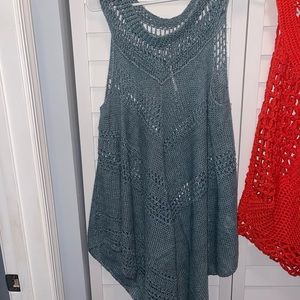 Free People sweater sleeveless top